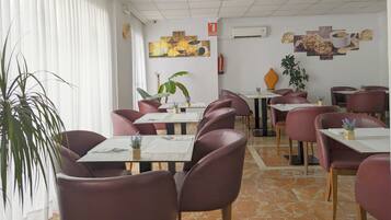 Daily buffet breakfast (EUR 13 per person)