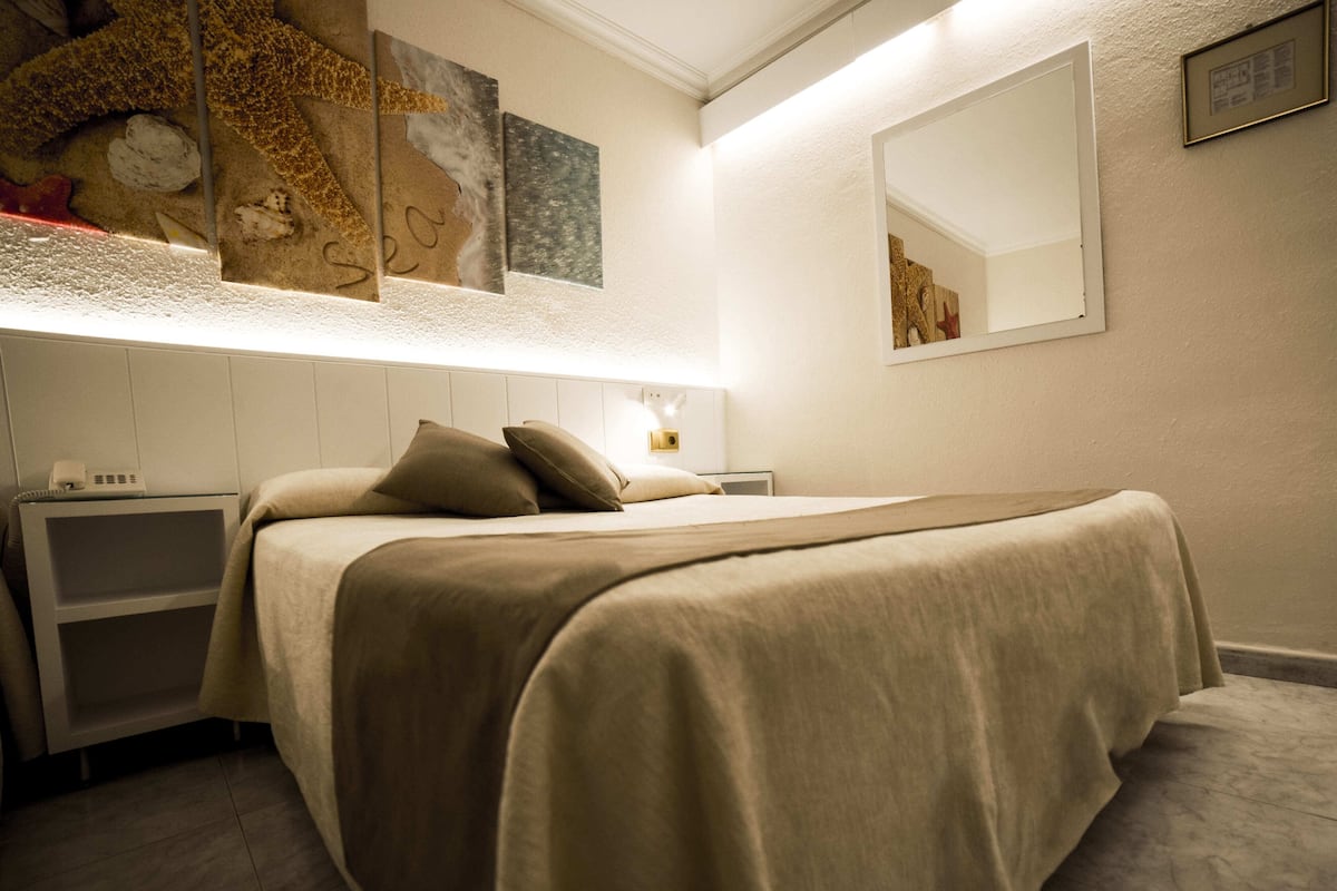 Standaard kamer | Een kluis op de kamer, babybedden, extra bedden, gratis wifi