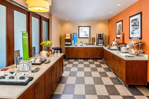 Free daily buffet breakfast