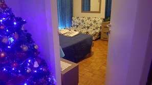 1 habitación y caja de seguridad en la habitación 