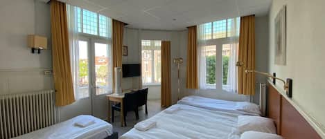 1 Schlafzimmer, Schreibtisch, kostenloses WLAN, BettwÀsche