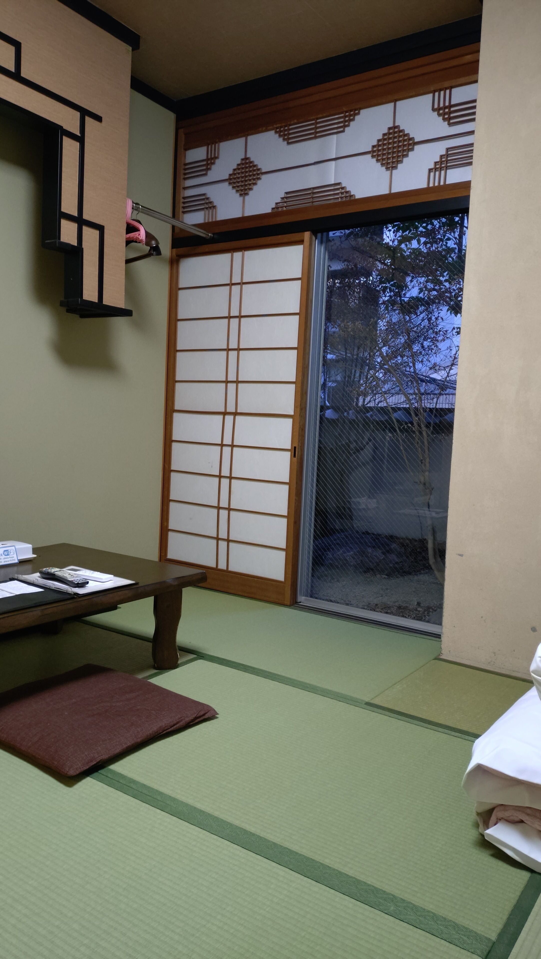 Standard Japanese Room Non-Smoking | In-room safe, individually decorated, desk, iron/ironing board
