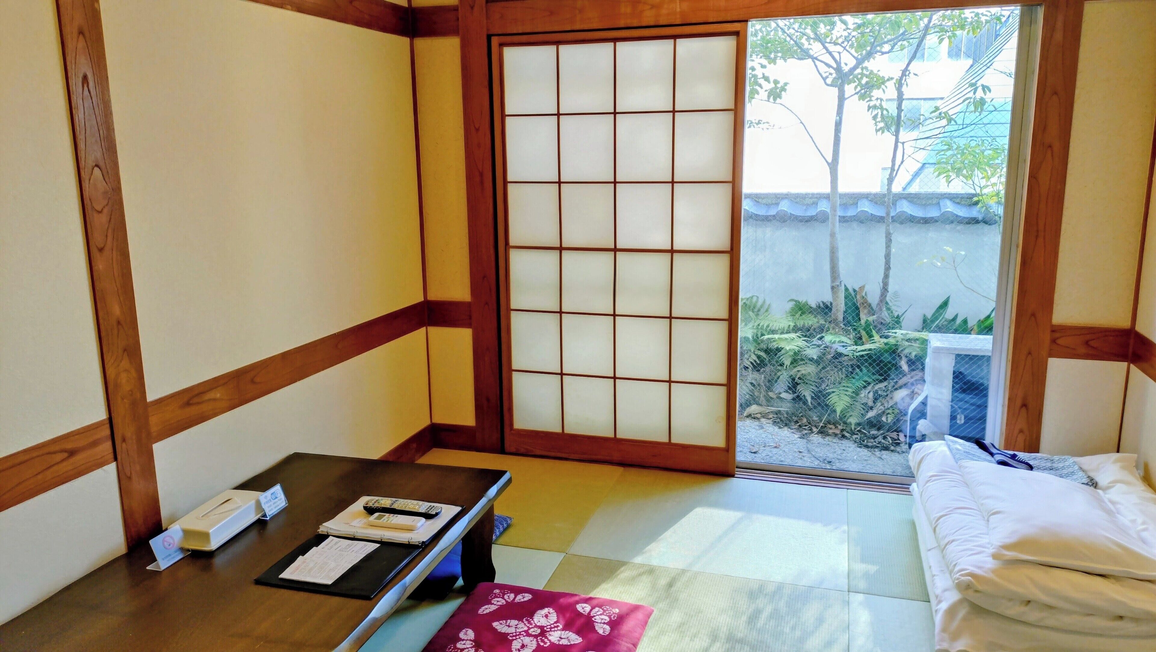 Standard Japanese Room Non-Smoking | In-room safe, individually decorated, desk, iron/ironing board