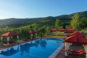 Outdoor pool, open 8:00 AM to 8:00 PM, pool umbrellas, pool loungers - Borgo Antico Casalbosco  (Pistoia)