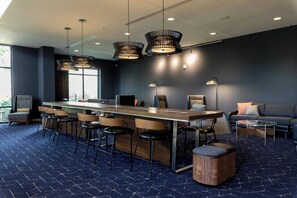 供应早餐，美洲菜