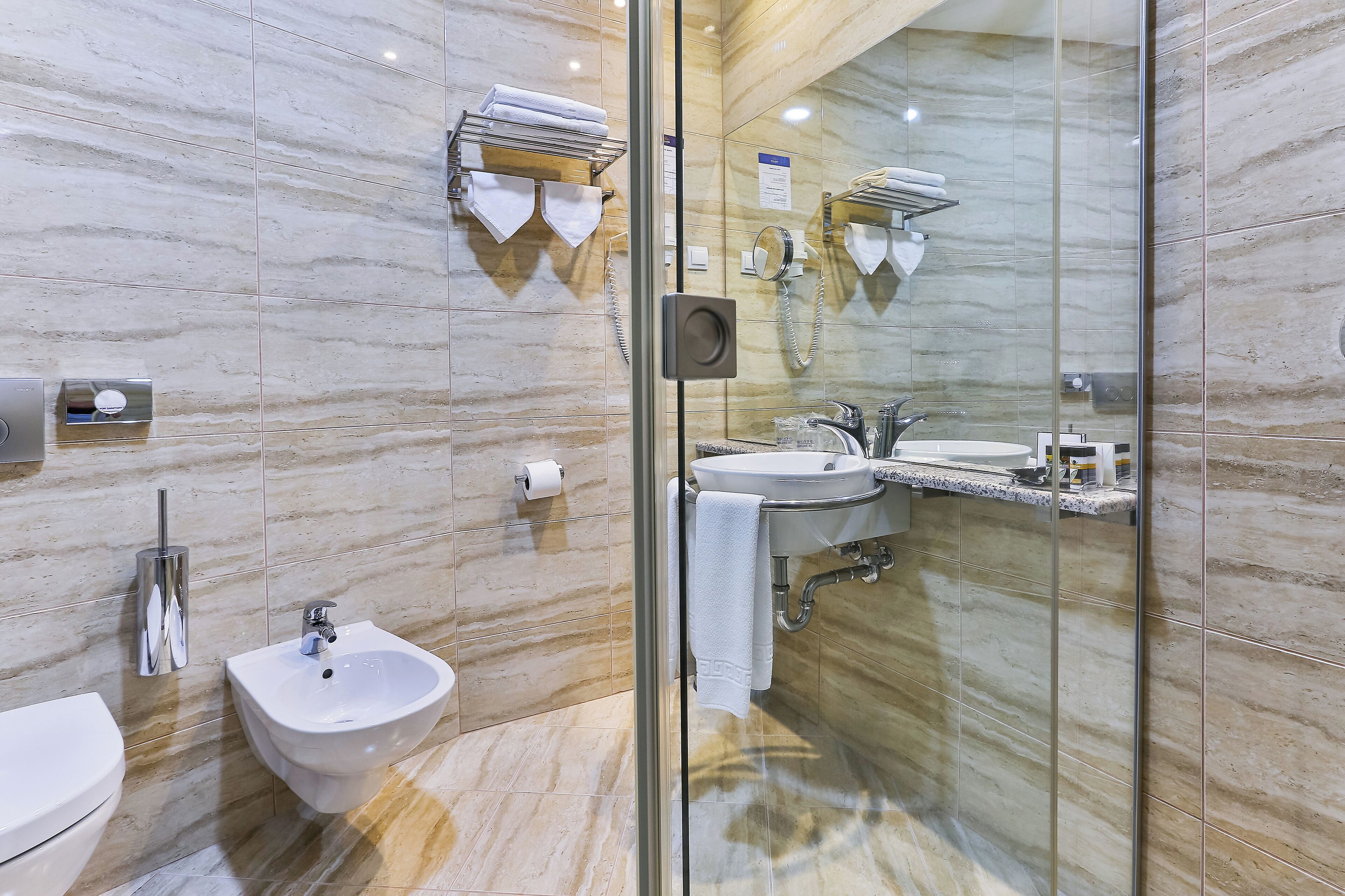 Foto - Kings Park Hotel