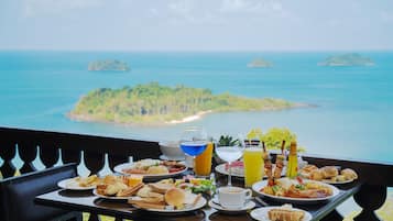 Tägliches Frühstücksbuffet gegen Gebühr