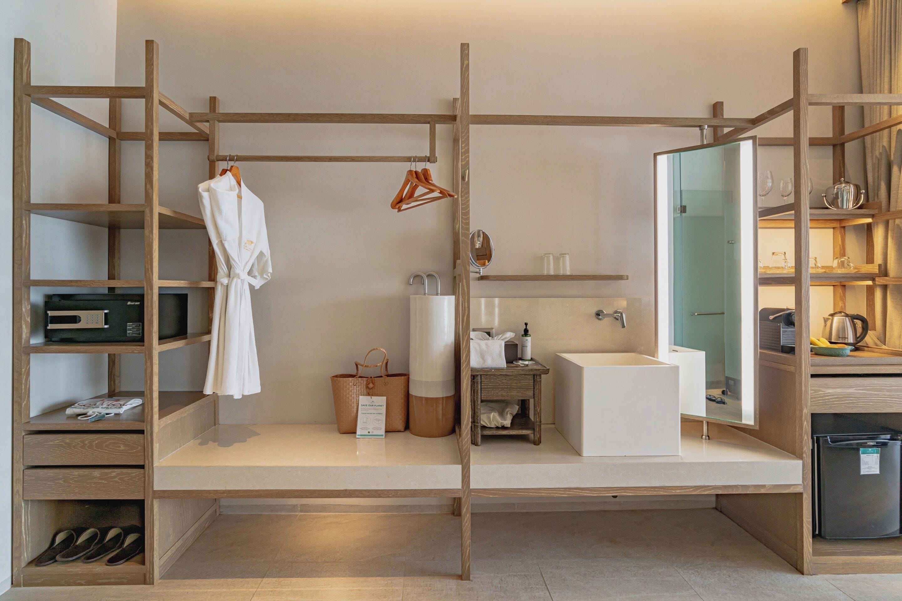 reserve beachfront | 1 bedroom, minibar, in-room safe, desk