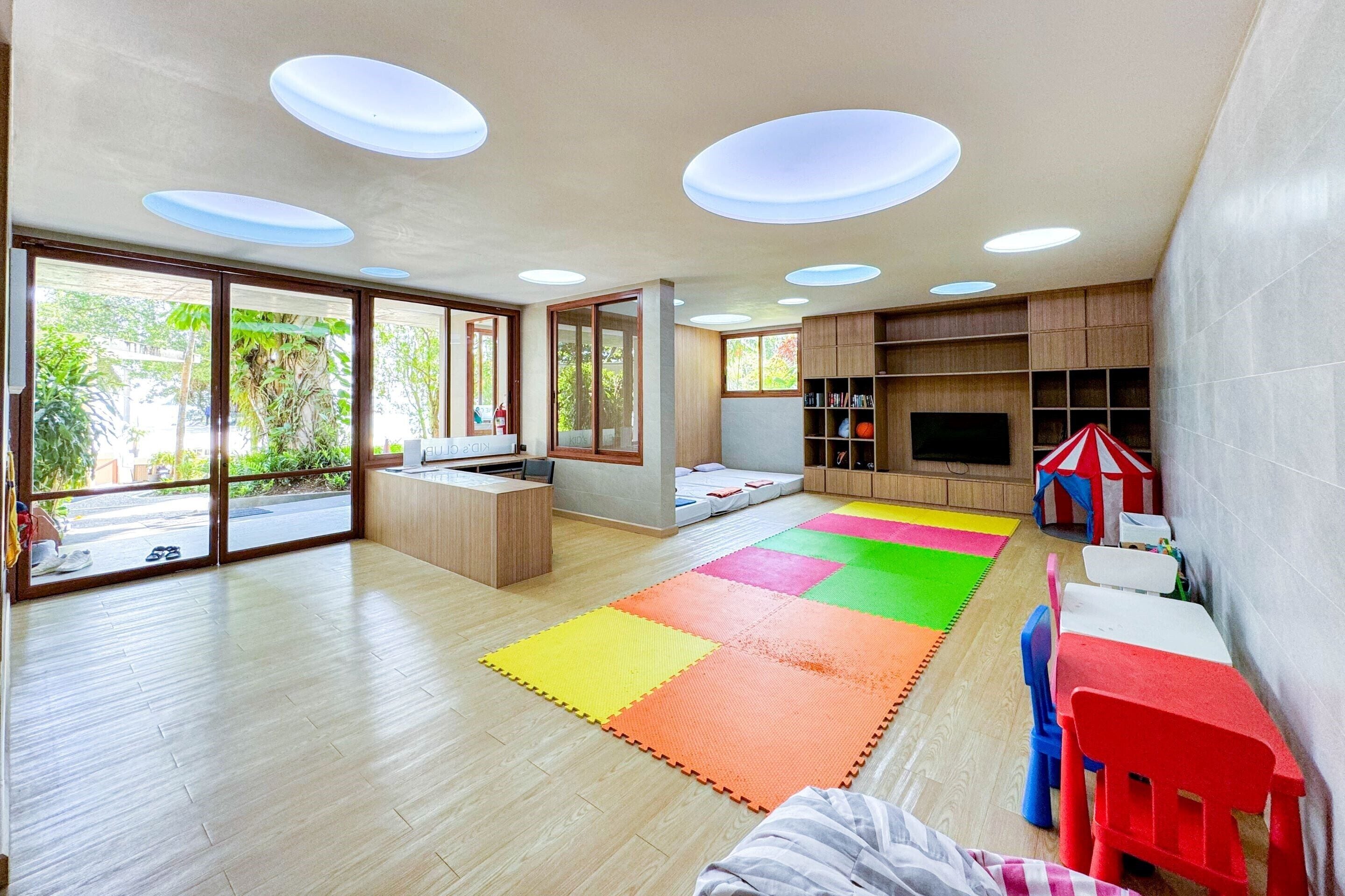 children’s play area – indoor