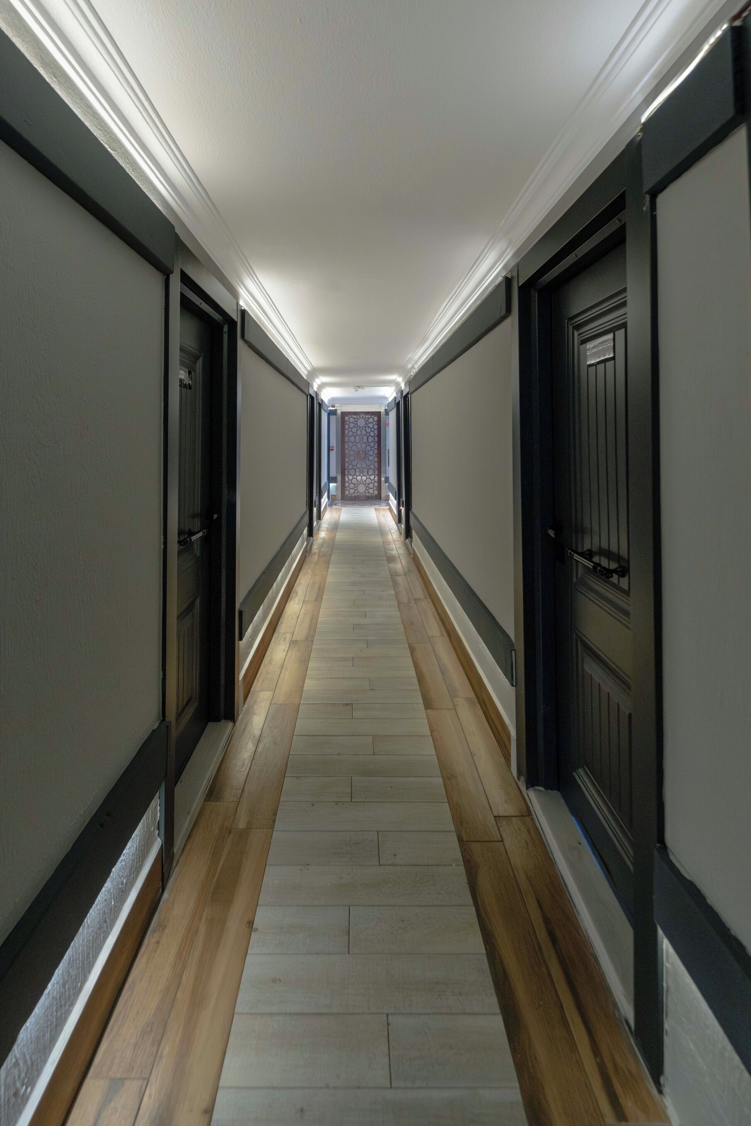 Photo - Mevre Hotel