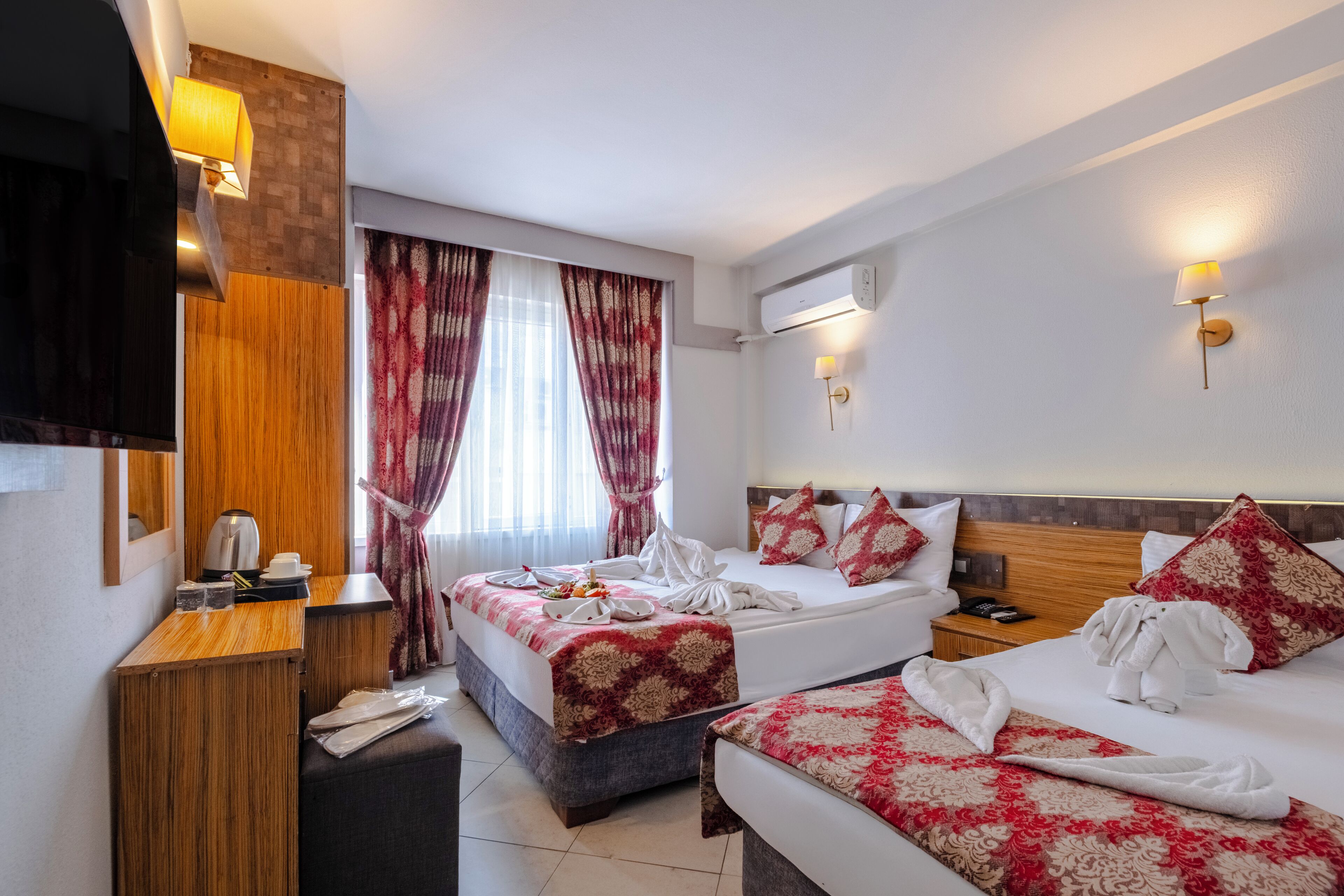 Photo - Mevre Hotel