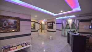 Reception - Leader Apartments 1 (Mahboula)