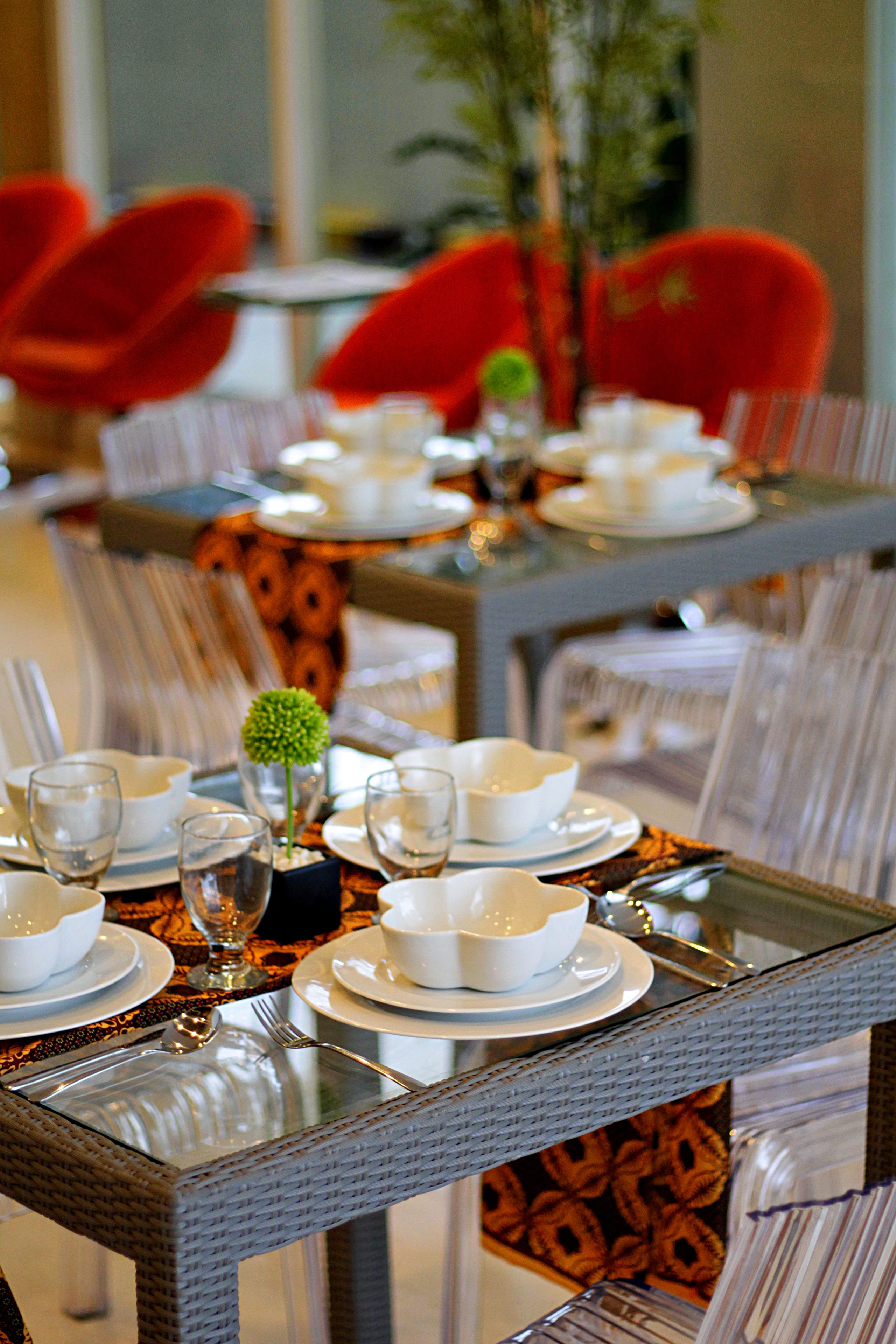 Breakfast (IDR 70000 per person)