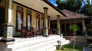 Terrace/patio - Segara Hotel and Restaurant (Kintamani)