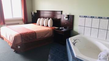 Suite Signature, 1 trĂšs grand lit, non-fumeur, bain Ă remous