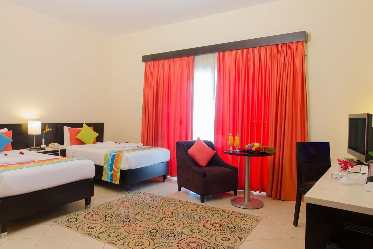 Minibar, in-room safe, blackout drapes, rollaway beds (surcharge)