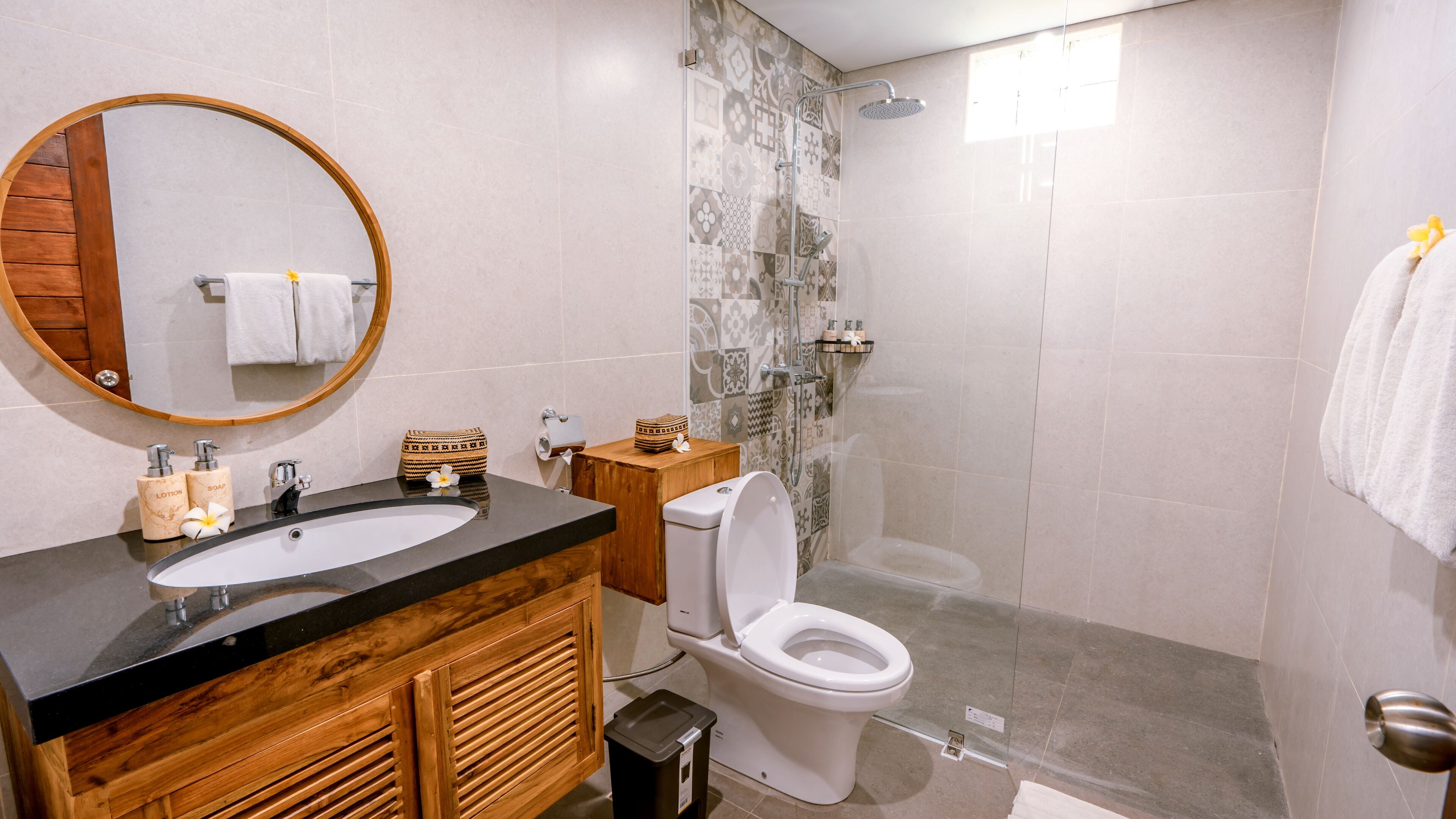 family room | bathroom | shower, free toiletries, hair dryer, towels