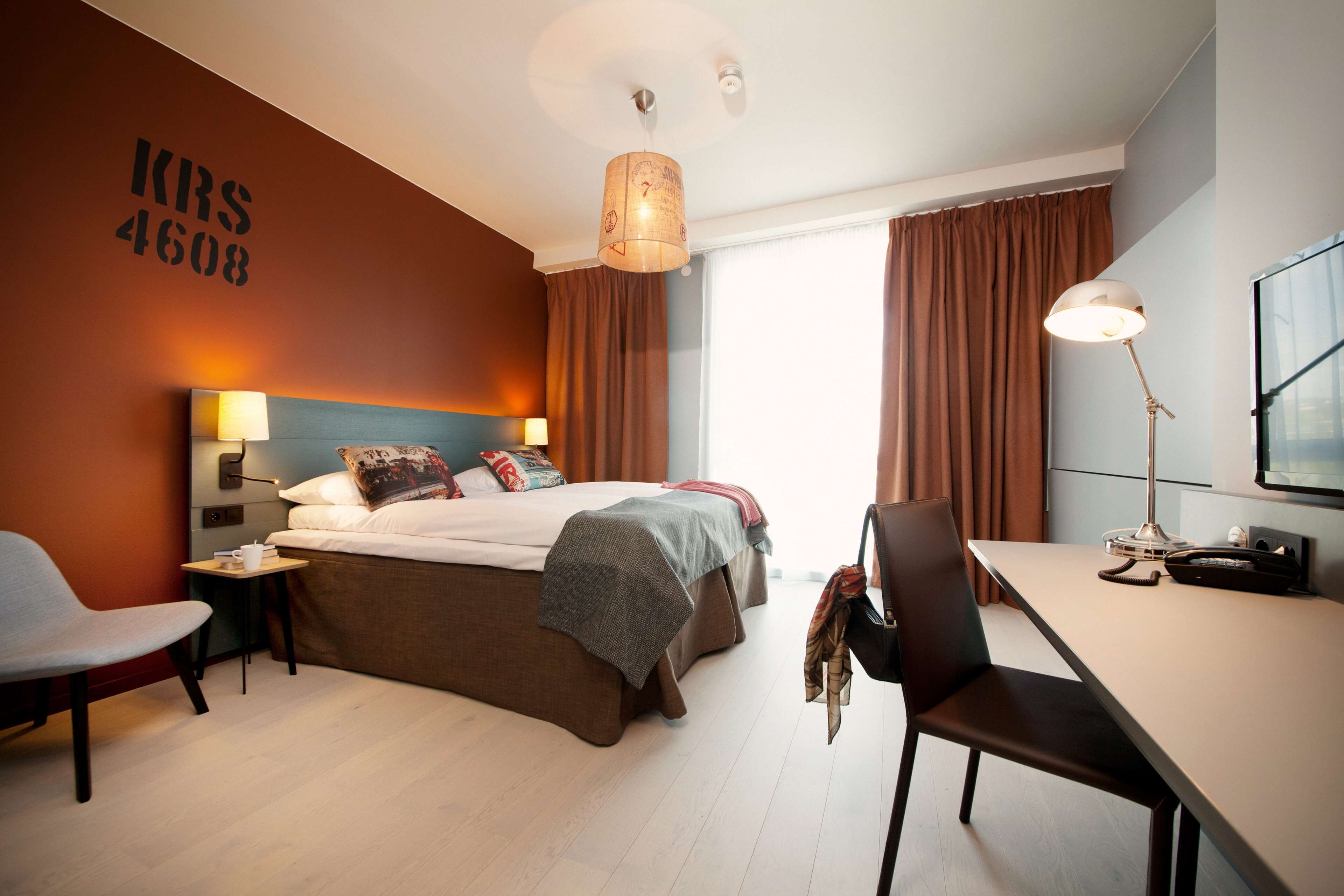 pillow-top beds, in-room safe, desk, iron/ironing board