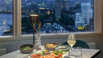 Breakfast and dinner served, local cuisine