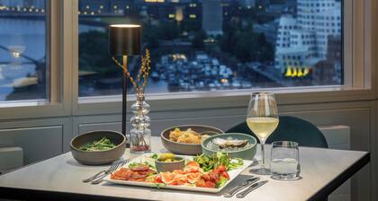 INNSiDE by MeliĂĄ DĂŒsseldorf Hafen