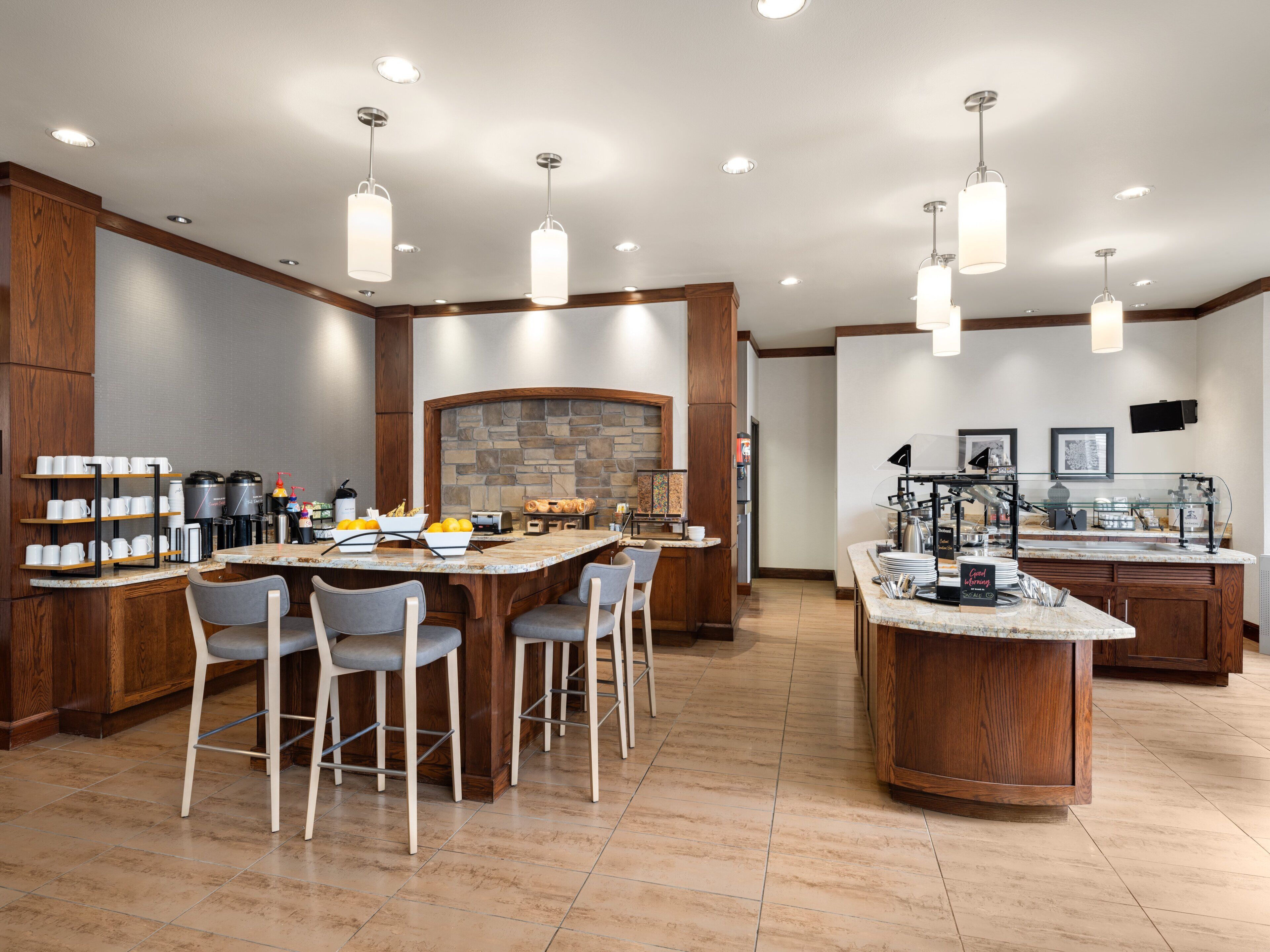 Desayuno continental incluido todos los días 