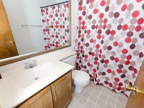 双卧室别墅 | 浴室