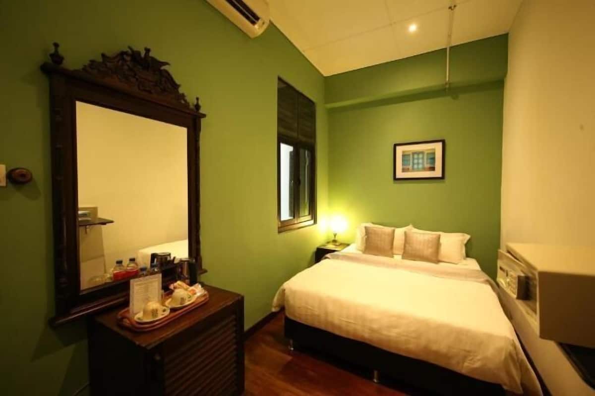 In-room safe, individually decorated, individually furnished, free WiFi