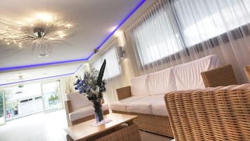 Zona de estar del vestíbulo