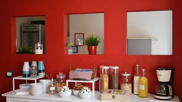 Free continental breakfast