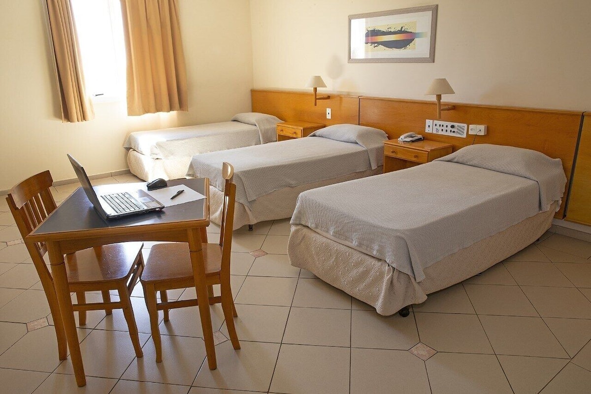 1 bedroom, minibar, desk, laptop workspace