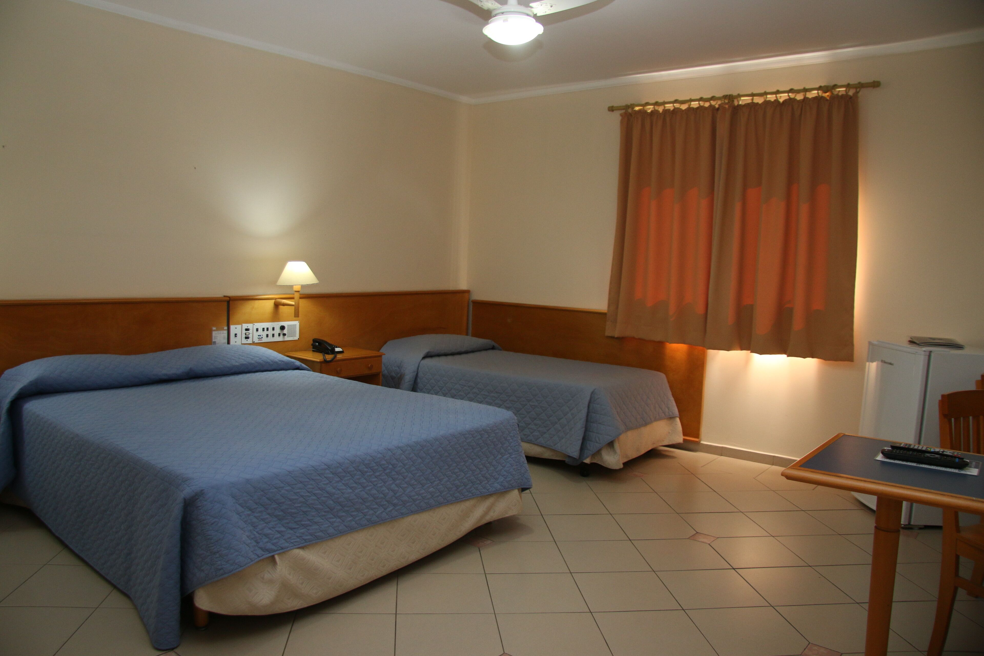 1 bedroom, minibar, desk, laptop workspace