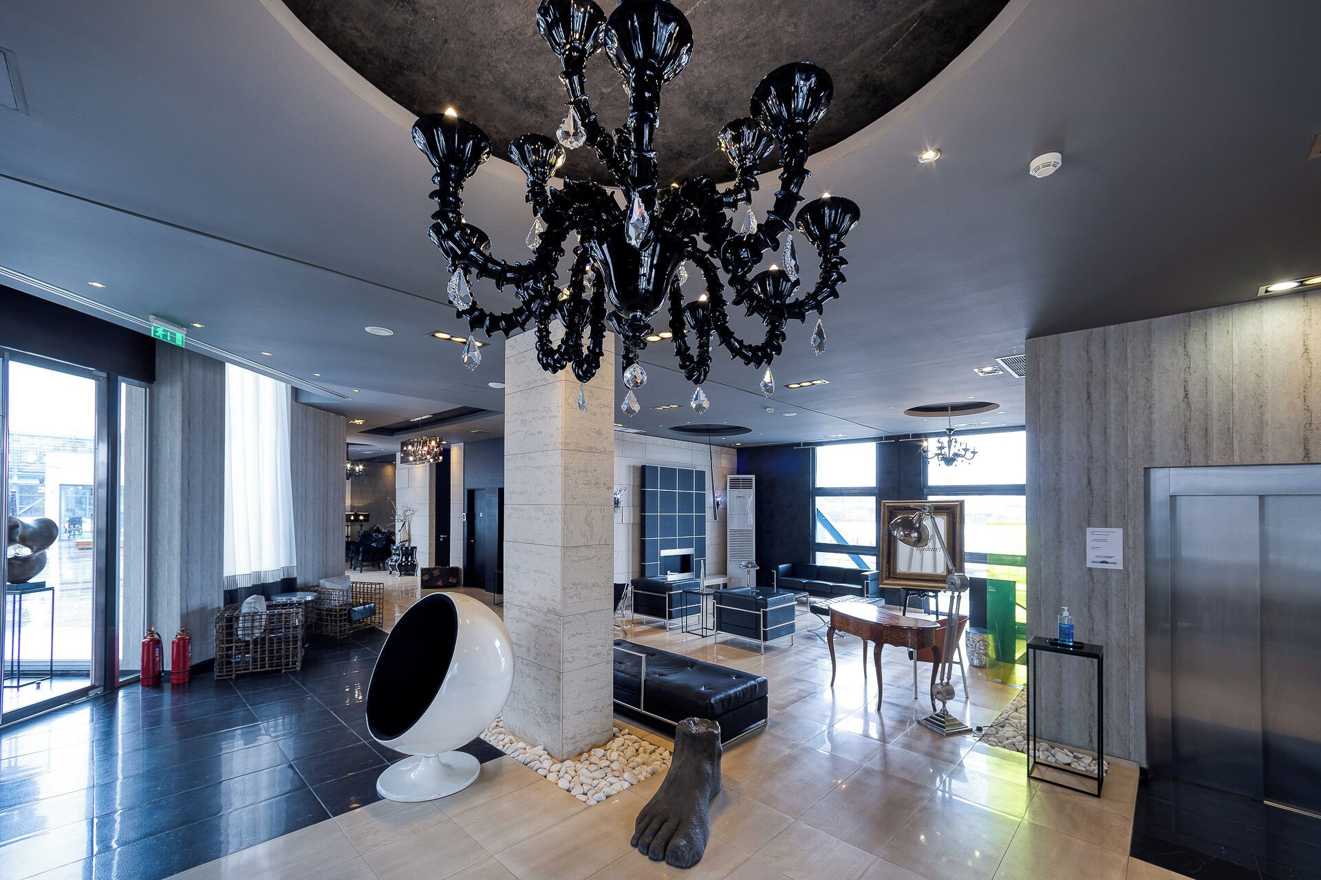 تلفزيون إل سي دي