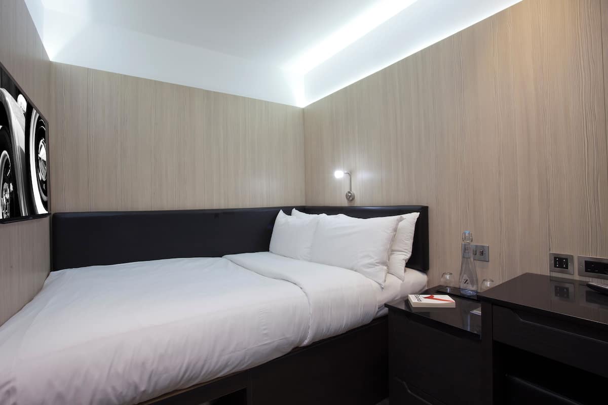 Chambre Double, pas de fenĂȘtre