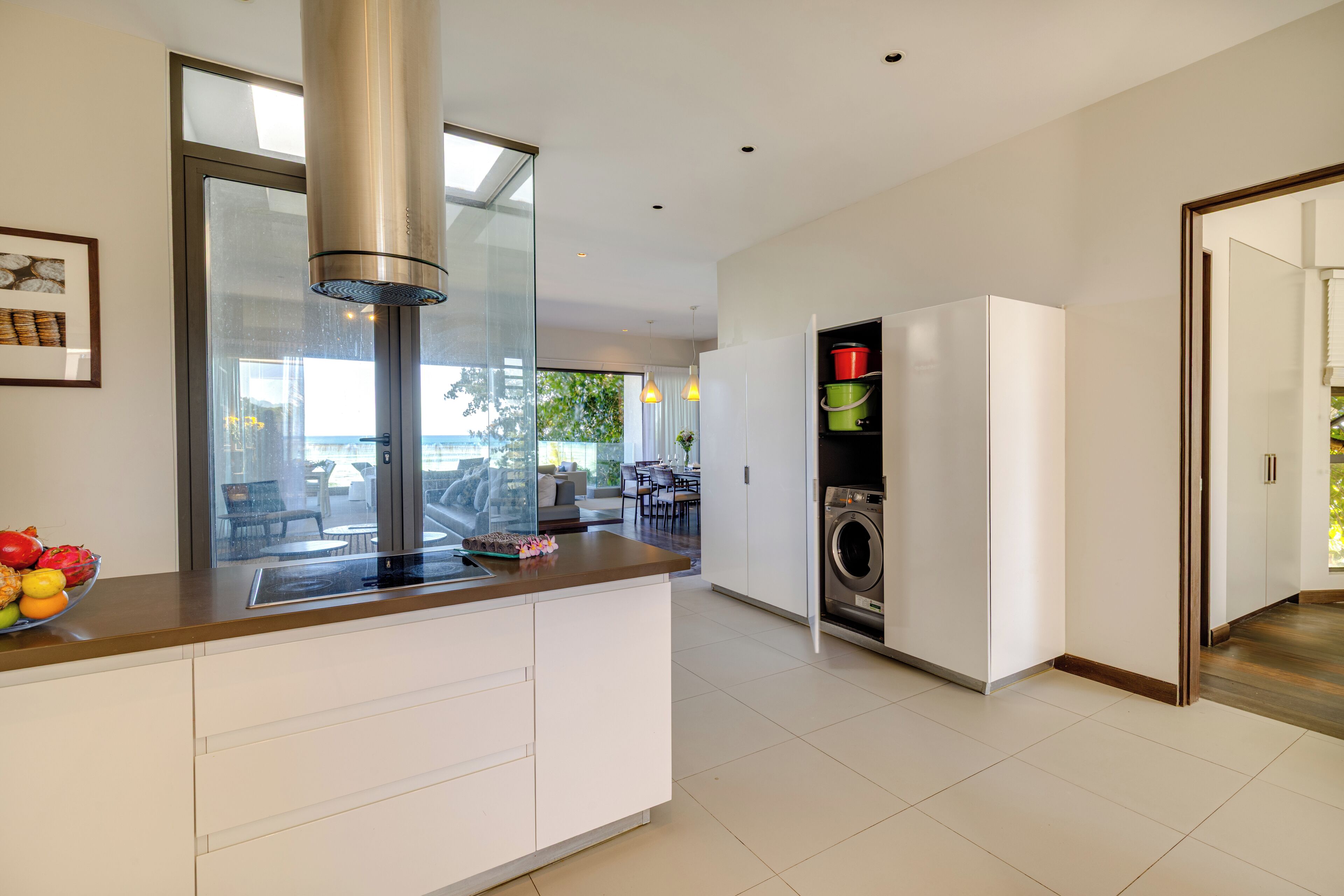 penthouse | private kitchen | full-sized fridge, microwave, oven, stovetop