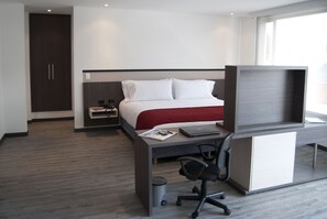 Chambre Supérieure | Literie de qualité supérieure, minibar, coffres-forts dans les chambres