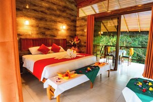 Panoramic Room | Down comforters, in-room safe, individually furnished, desk