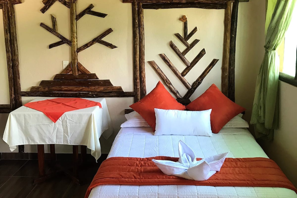 Down comforters, in-room safe, individually furnished, desk