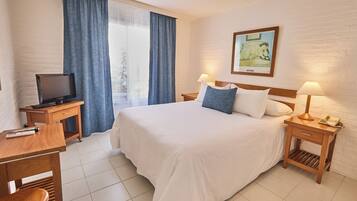 家庭套房 (4 people) | 高档床上用品、羽绒被、客房内保险箱、遮光窗帘