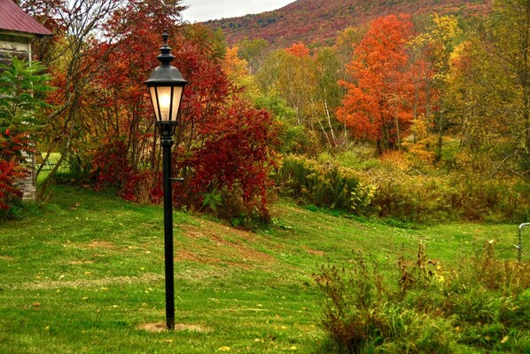 Exterior detail - Mountain Treasure B&B (Maplecrest)