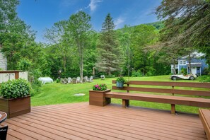 Porch - Mountain Treasure B&B (Maplecrest)
