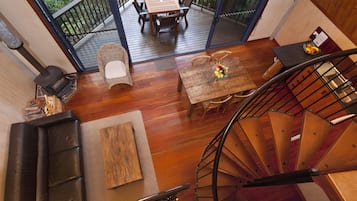 Two Bedroom Treehouse | Interior