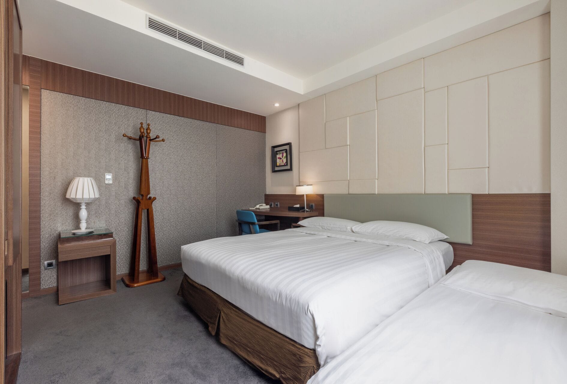 fashion king room with extra bed | premium bedding, down duvets, in-room safe, desk