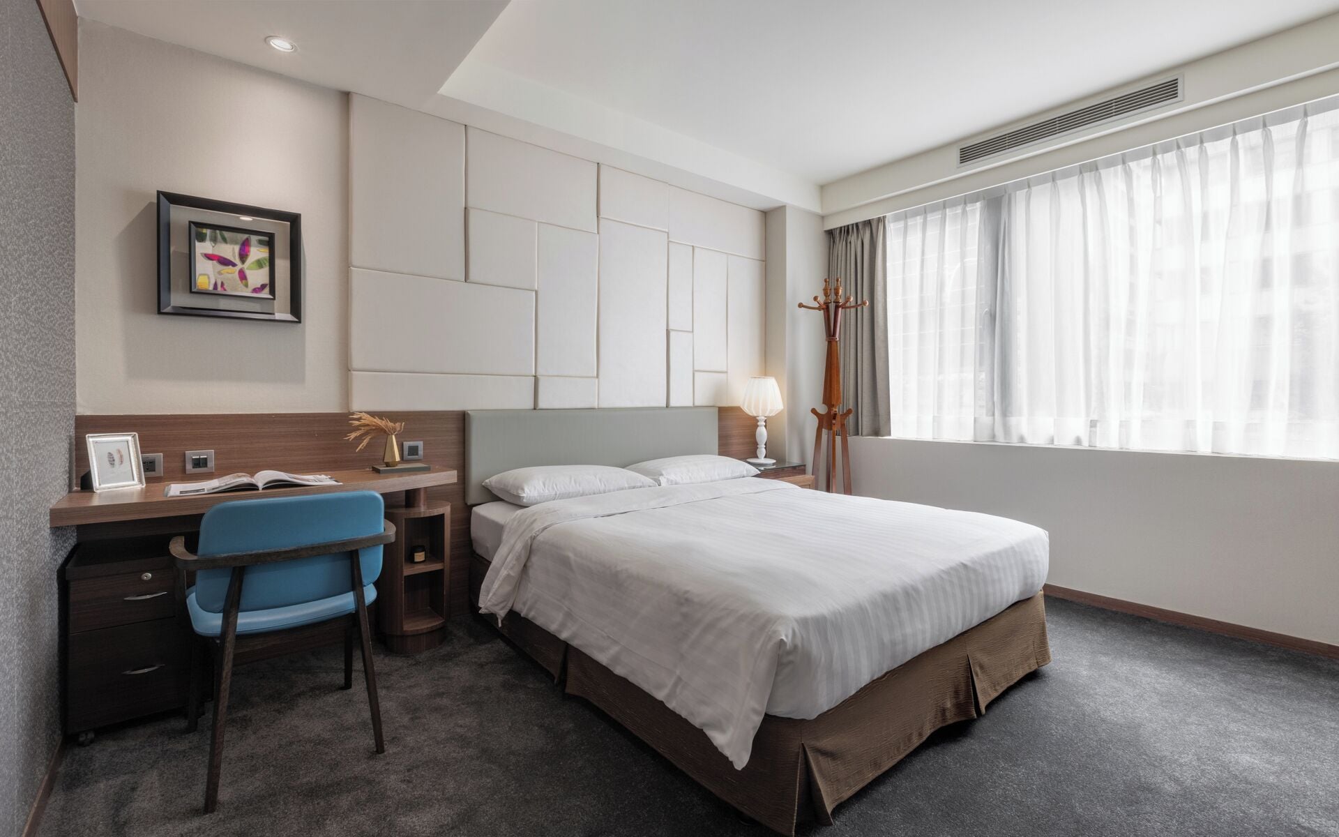 design double room | premium bedding, down duvets, in-room safe, desk