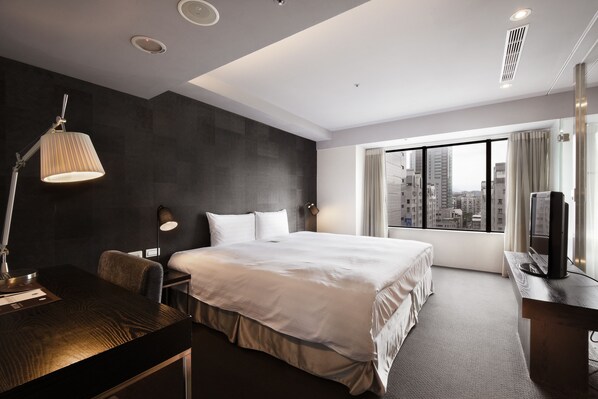 Deluxe Double Room | View from room - MY HOTEL (Taipei)