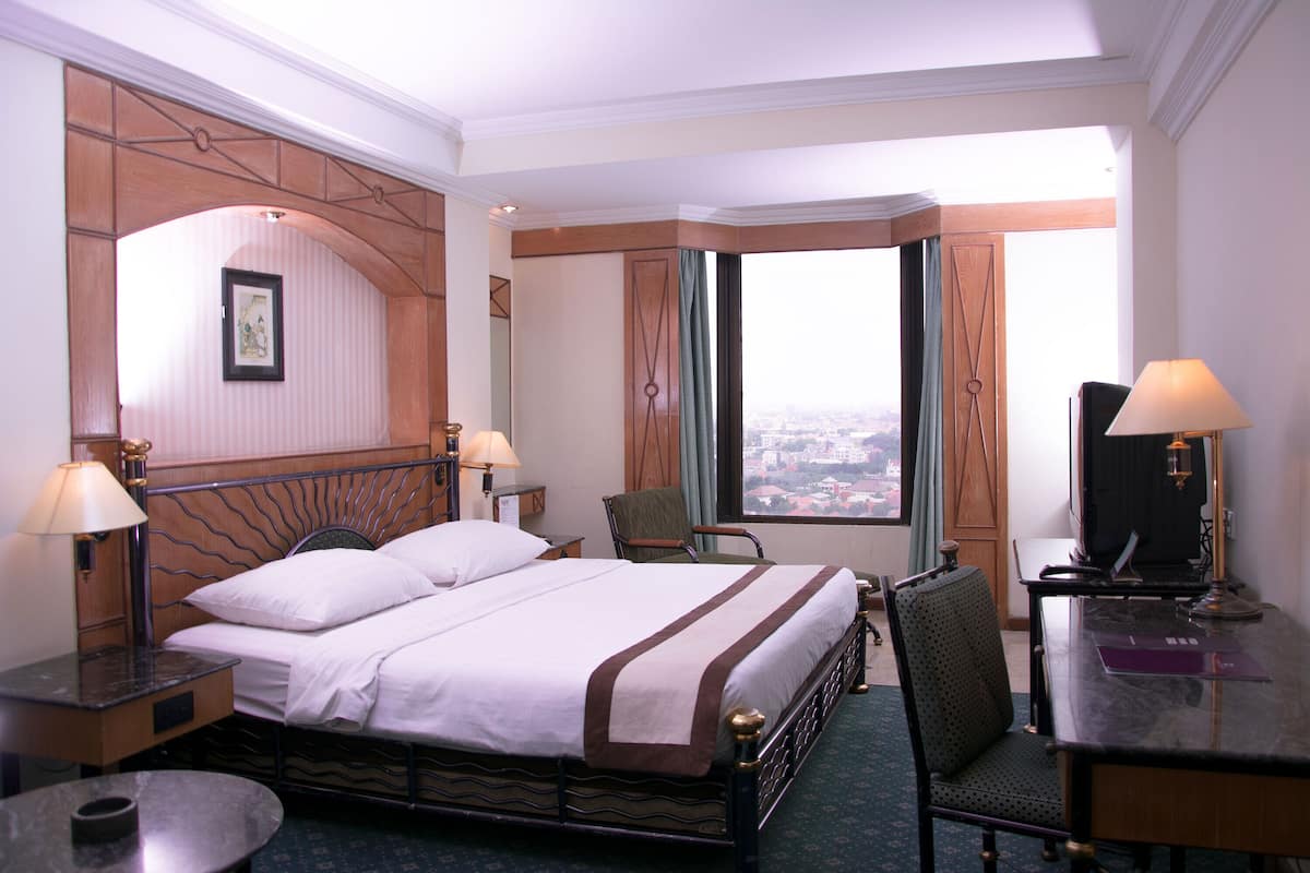 Egyptian cotton sheets, premium bedding, down comforters