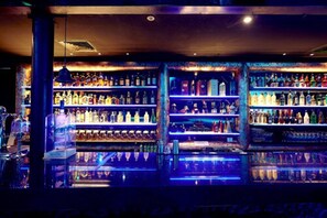 2 bares o lounges, lounge en el lobby 