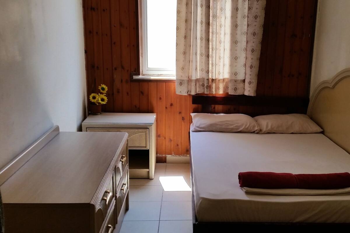 Standard Double or Twin Room, Shared Bathroom