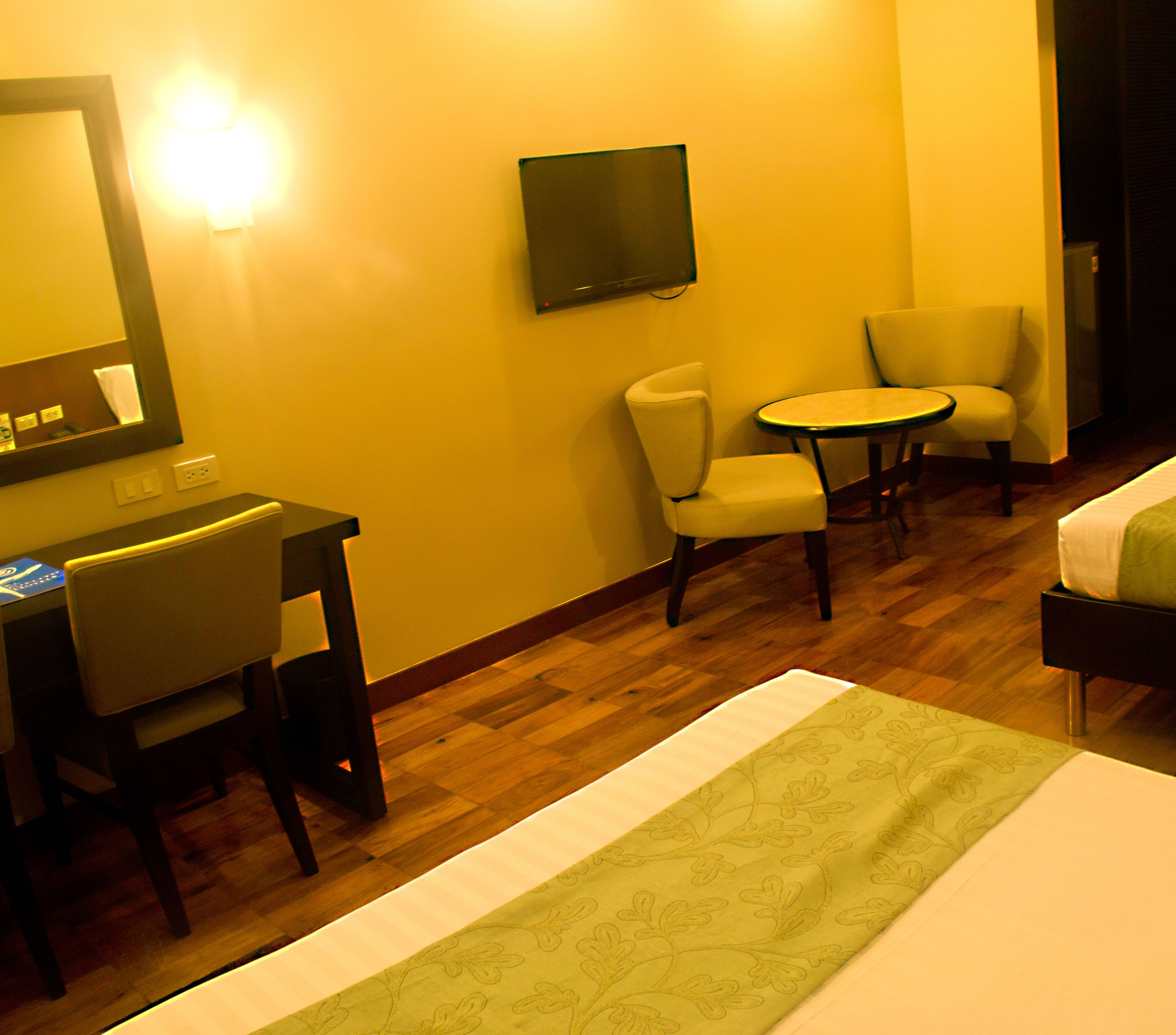 In-room safe, rollaway beds, free WiFi