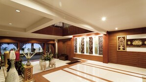 Interior entrance - Buaraya (Chiang Mai)