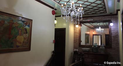 Casa Rica Hotel